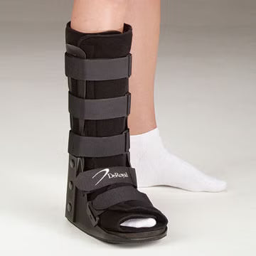 Walker Boot DeRoyal® Tracker EX Non-Pneumatic Adult Medium Tall #304F20