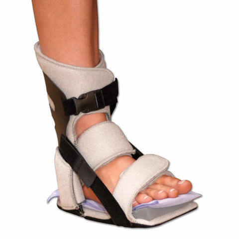Plantar Fasciitis Night Splint with Ice Pack Nice Stretch® Original with Polar Ice® Medium Buckle Closure / Hook and Loop Strap Closure Left / Right Foot #51001