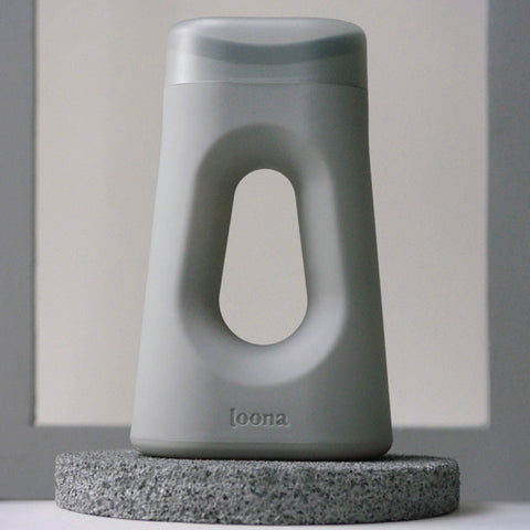 Boom Home Medical Female Urinal The Loona 30 oz. With Closure Single Patient Use #BLOPUBSF001G