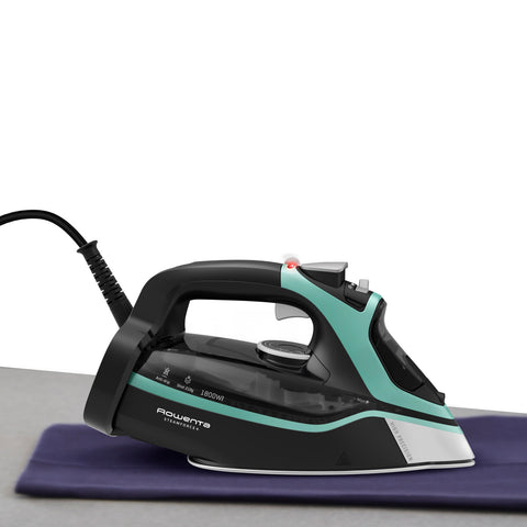 Steamforce+ Steam Iron