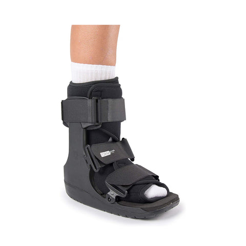 Walker Boot Ossur® FormFit® Non-Pneumatic Adult Small Short #W0500BLK
