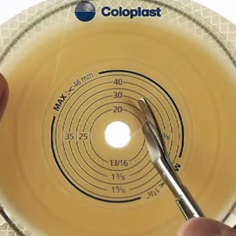 Coloplast Ostomy Barrier 10102 Sensura® Flex Trim to Fit, Standard Wear Double Layer Adhesive 50 mm Flange Red Code System 3/8 to 2 Inch Opening