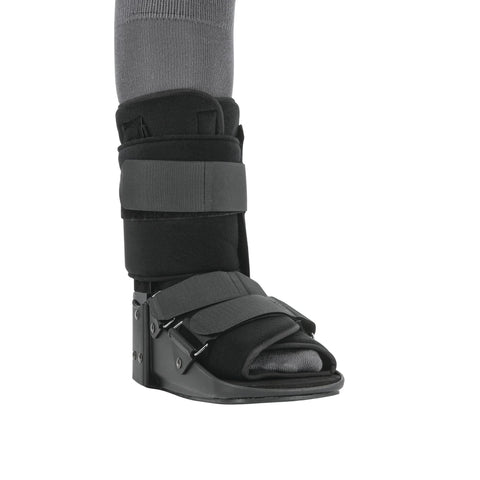 Walker Boot Swede-O® Non-Pneumatic Adult Small Short #UTL-1130-BK-SML